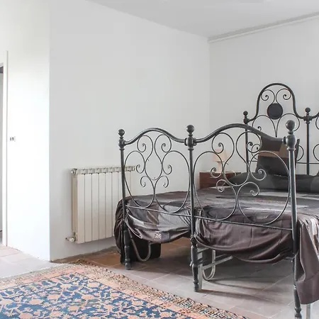 Casale Del Pino Domek letniskowy